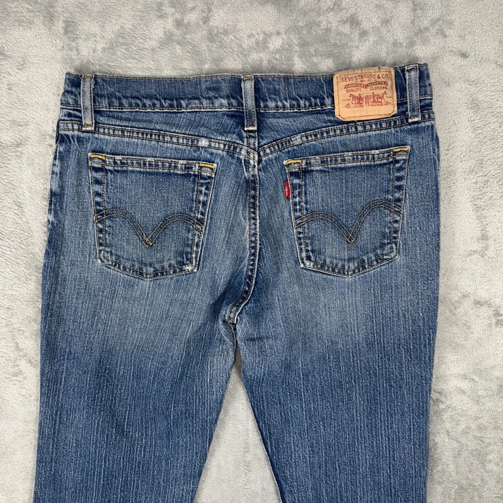 Vtg Levis 518 Super low Bootcut‎ jeans womens 11M blue 32x30 Y2K stretch cowgirl